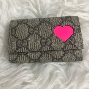 Cute Gucci key chain